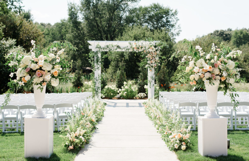 Weddings at Bay Pointe Inn Lakefront Resort.