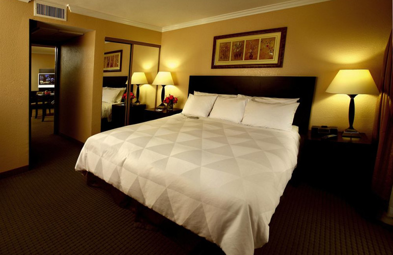 Guest room at Radisson Suites Hotel Buena Park.