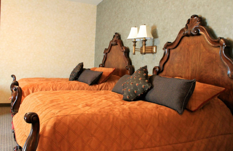 Guest room at Rushmore Express Inn & Family Suites.