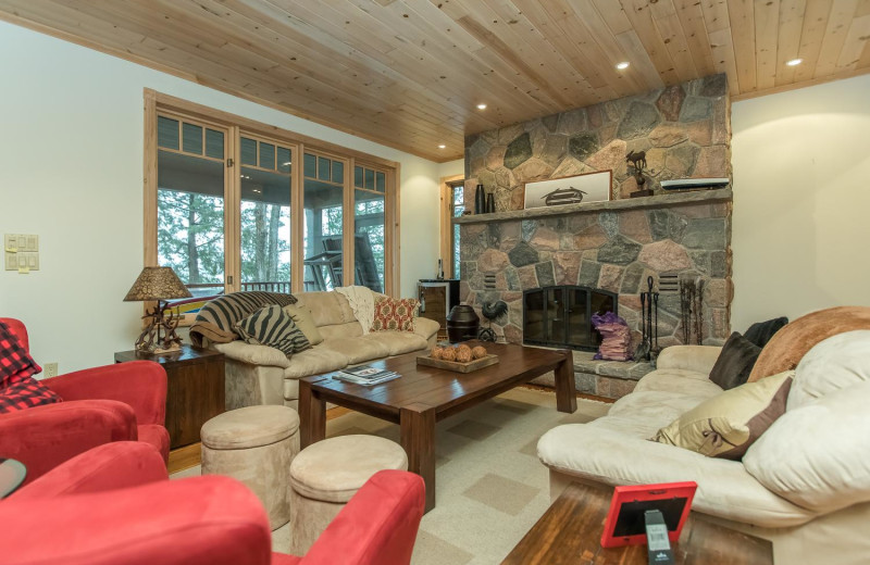 Rental living room at Muskoka District Rentals.