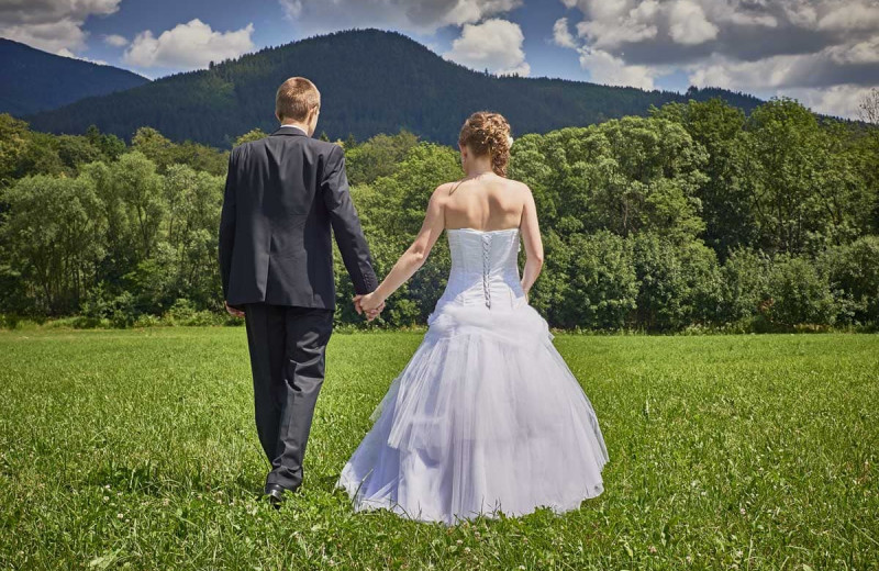 Weddings at Mountain Oasis Cabin Rentals.