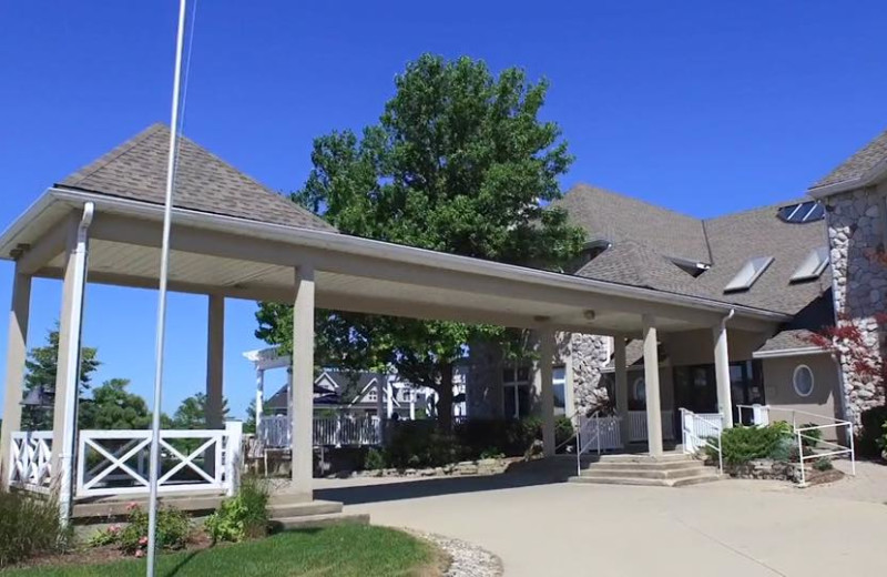 Exterior at Sawmill Creek Golf Resort & Spa.