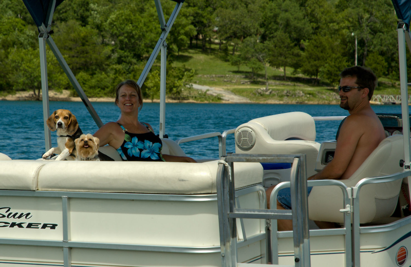 Family pontoon ride at Alpine Lodge Resort.