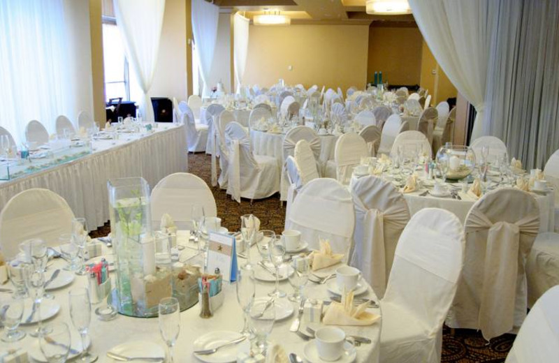 Wedding reception at Crowne Plaza Melbourne Oceanfront Resort.