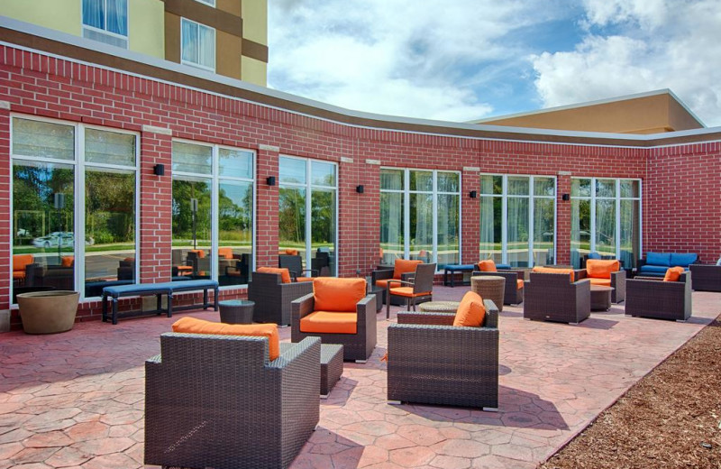 Patio at Hilton Garden Inn - Benton Harbor.