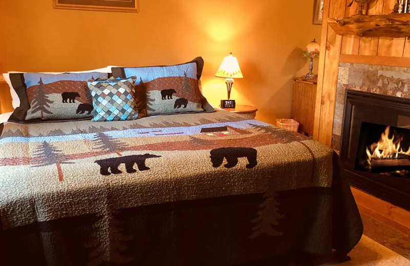Suite bedroom at Rocky Mountain Lodge & Cabins.