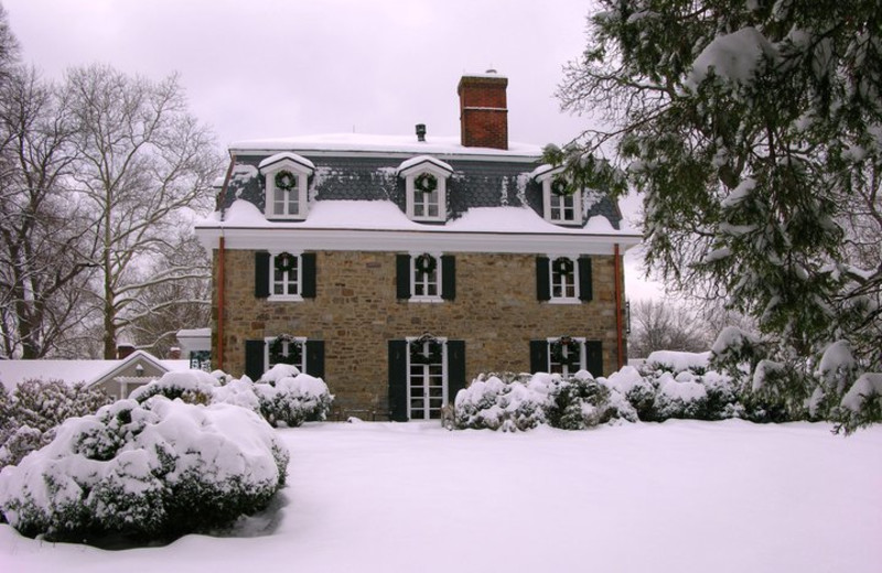 Exterior view of Barley Sheaf Farm.