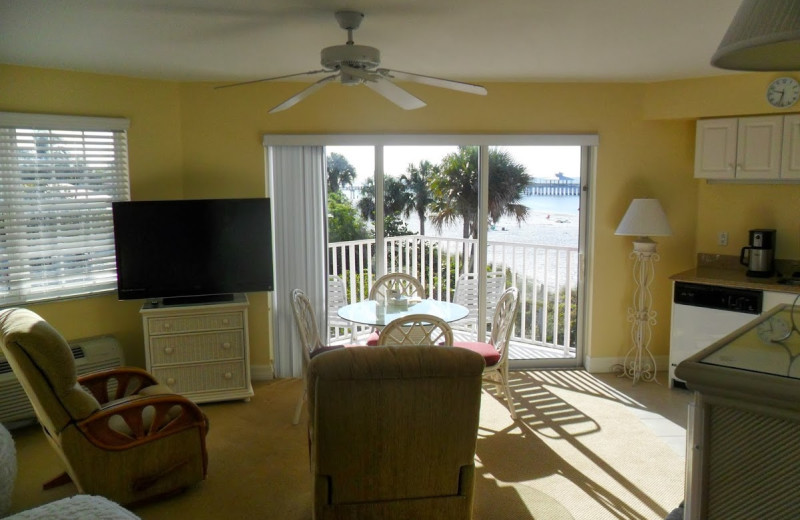 Guest room at Edison Beach House.