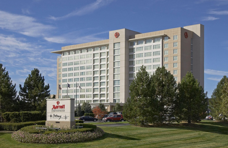 Exterior view of Detroit Marriott Pontiac at Centerpoint.