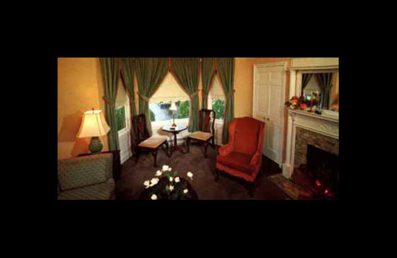 Guest room at Stanyan Park Hotel.
