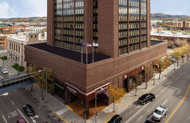 Exterior view of DoubleTree by Hilton Hotel Billings.