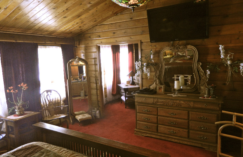 Guest room at Eldora Lodge.