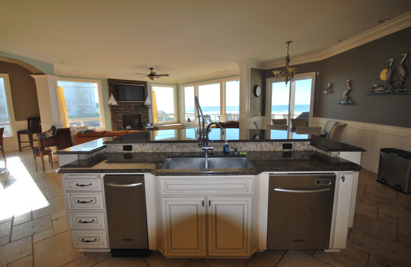 Guest kitchen at Admiral's Beach Retreat.