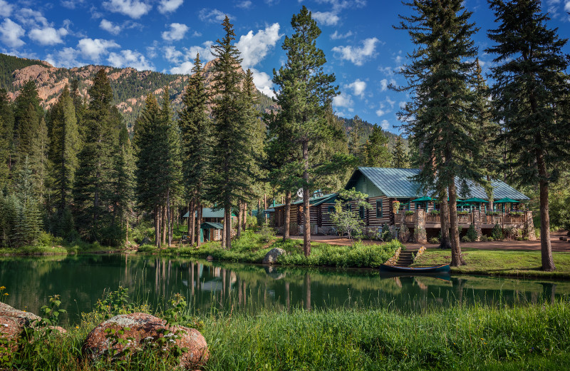 Exterior view of The Ranch at Emerald Valley.