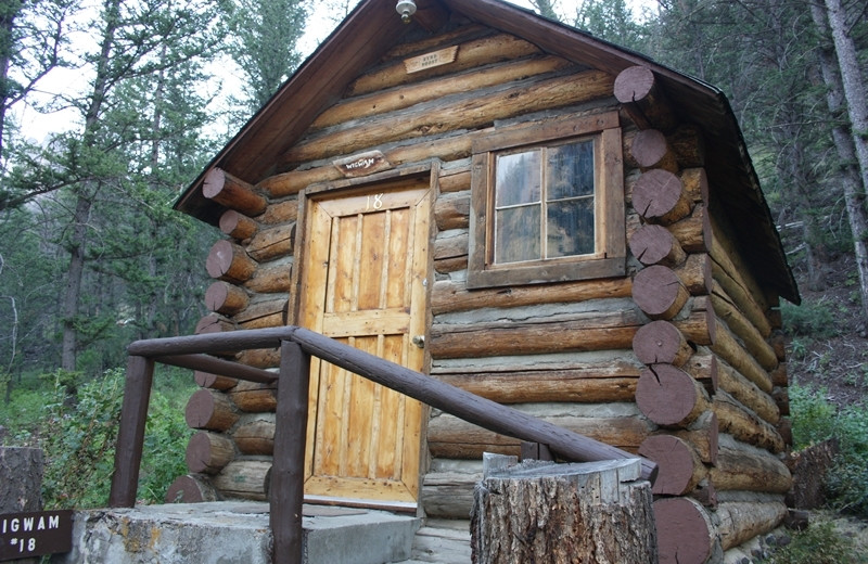 Cabin exterior at Absaroka Mountain Lodge.