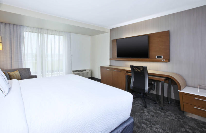 Guest room at Courtyard by Marriott St. Joseph-Benton Harbor.