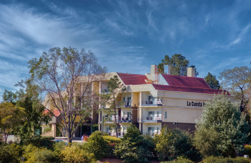 Exterior view of La Cuesta Motor Inn.