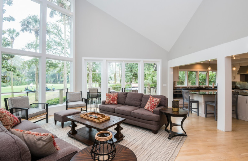 Rental living room at Kiawah Island Golf Resort.