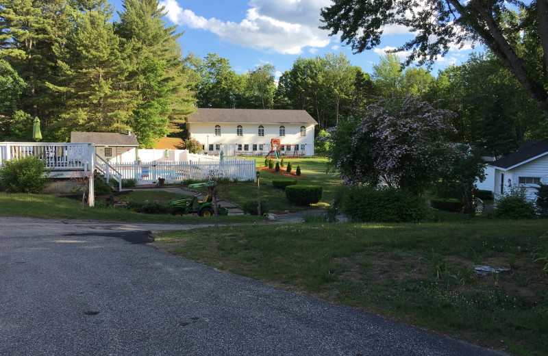 Exterior view of Merrill Farm Resort.