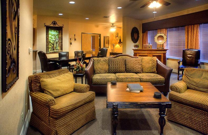 Suite living room at Inn on Barons Creek.