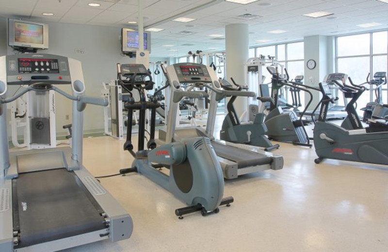 Gym at Waterfront Place Hotel 