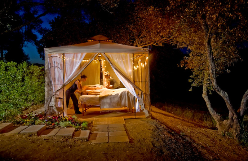 Couple's massage at Wine Country Inn.