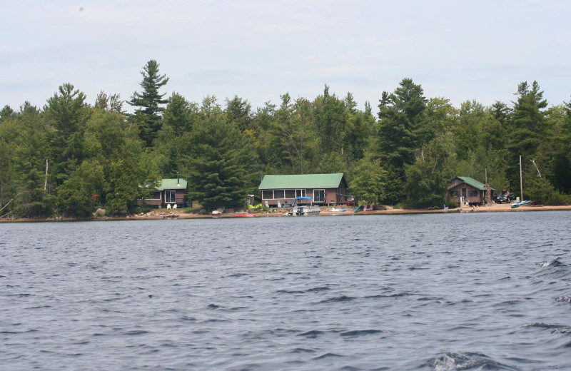 Lakeside Cabins at Douglas Resort