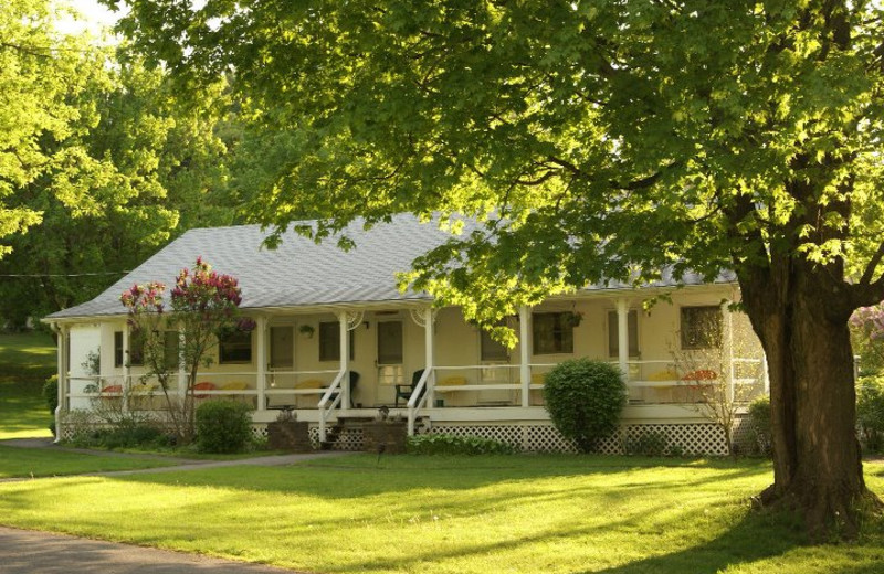 Cottage at Glen Falls House