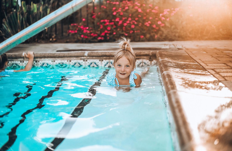 Outdoor pool at Oceanpoint Ranch.