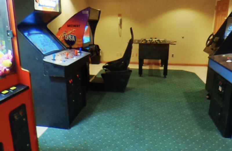 Arcade at The Riveredge Resort.