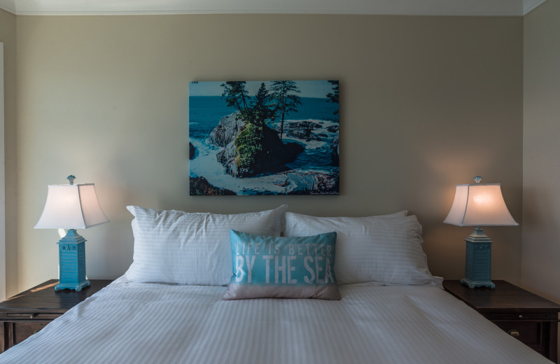 Guest room at SookePoint Ocean Cottage Resort.