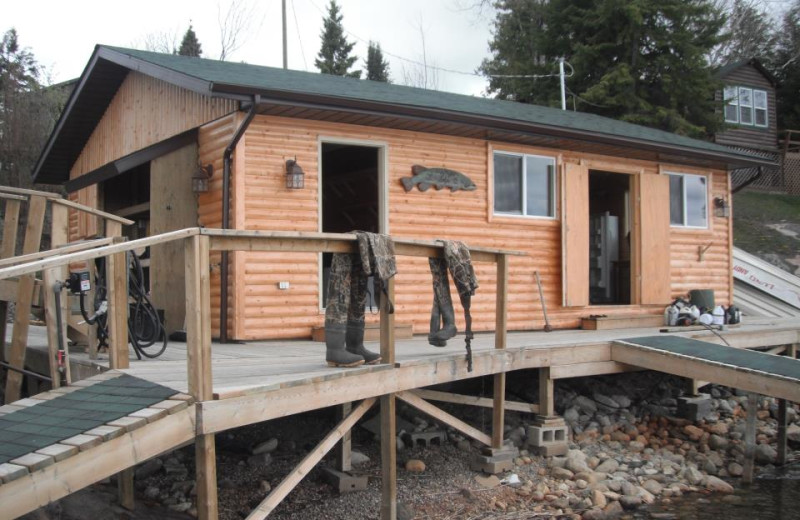 Fish Cleaning Cabin at Andy Myers Lodge