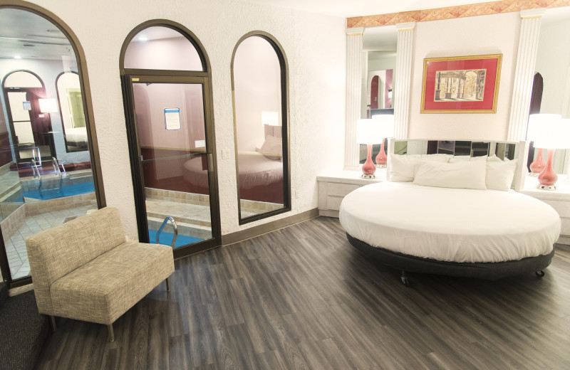 Guest room at Cove Haven Entertainment Resorts.