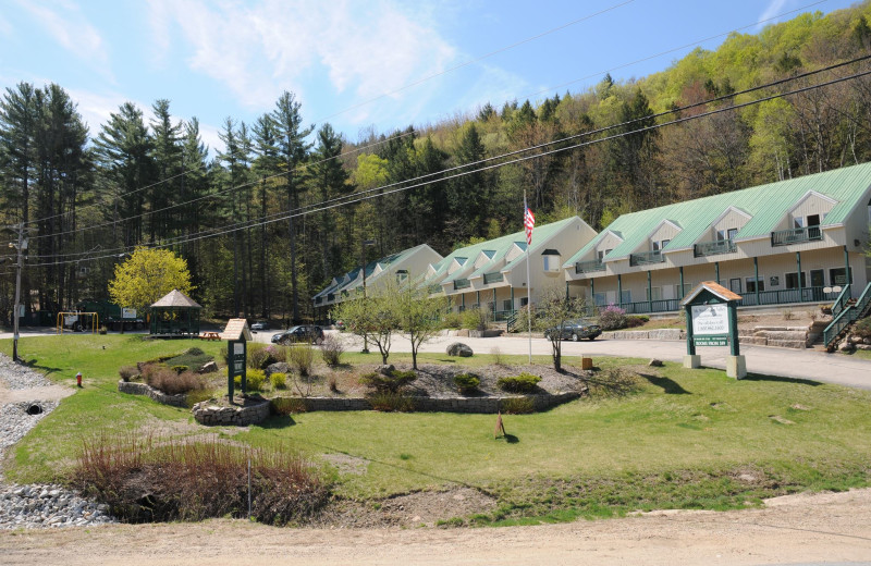 Exterior view of Attitash Marketplace Motel.