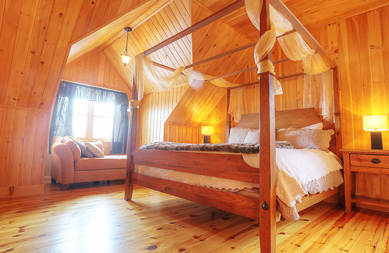 Chalet bedroom at Fiddler Lake Resort.