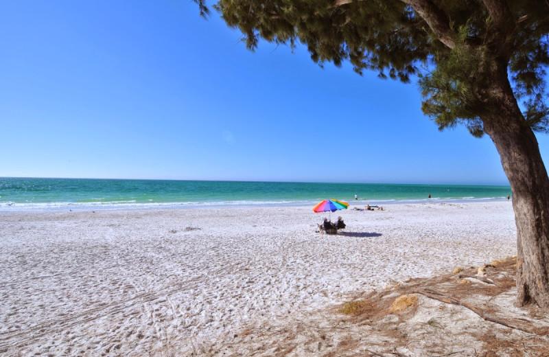 The beach at Anna Maria Vacations.