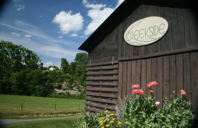 Exterior view of Creekside Resort.