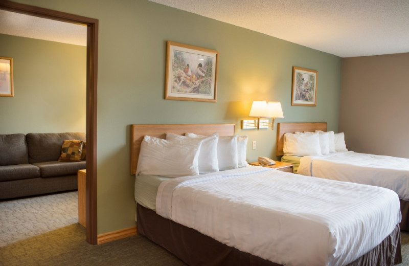 Guest room at Cliffside Resort.