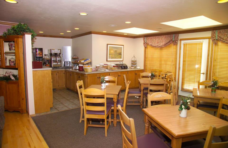 Dining area at Homestead Suites.