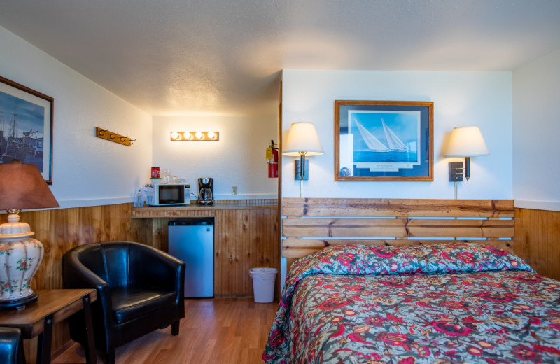 Cabin bedroom at Oceanside Ocean Front Cabins.