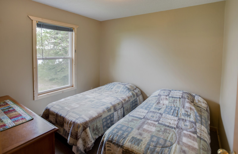Cabin bedroom at Twin Springs Resort.
