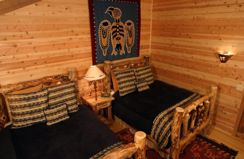 Two bed guest room at Favorite Bay Lodge.