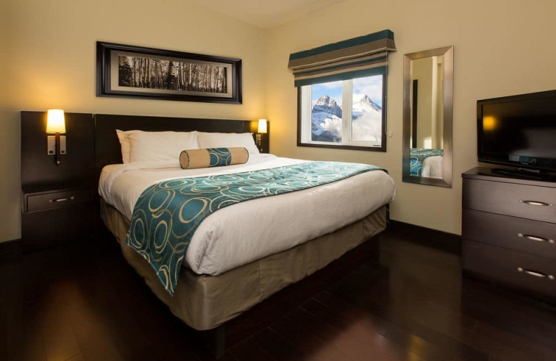 Guest bedroom at Paradise Resort Club.