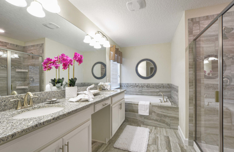 Rental bathroom at Vacation Pool Homes.