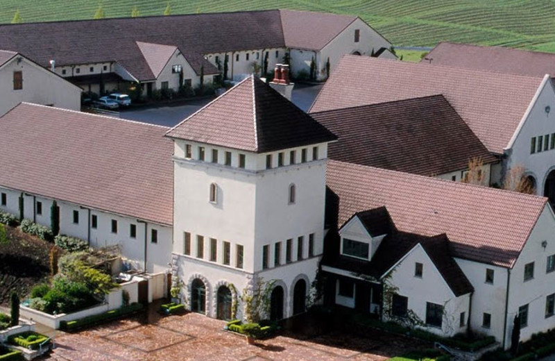 Exterior View of Courtesy Inn Eugene