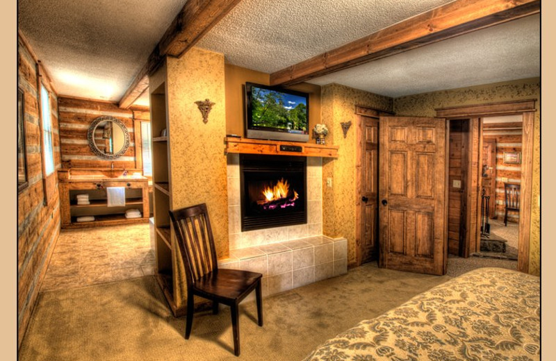 Cabin bedroom at Hidden Creek Cabins.