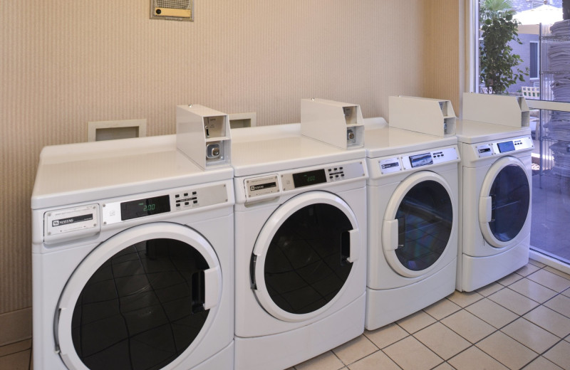 Laundry room at The Best Western Abbey Inn Hotel.