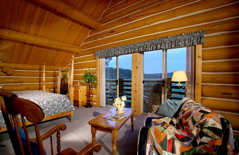 Guest room at Aspen Ridge Resort.