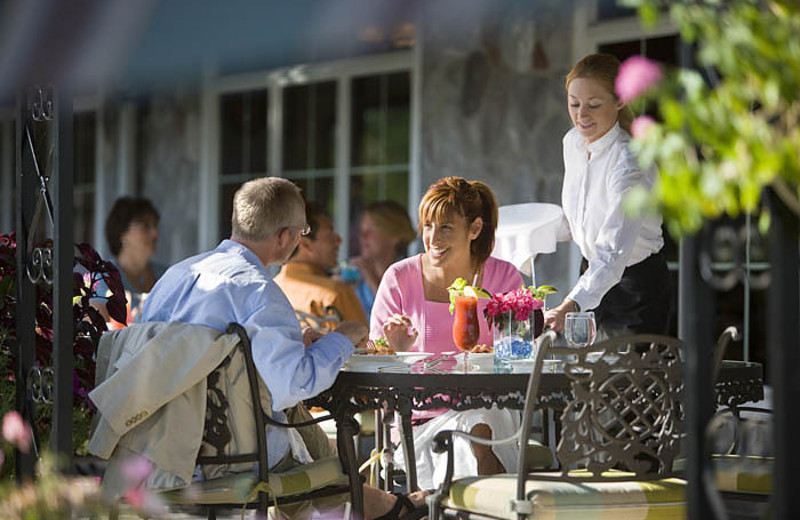 Outdoor dining at The Osthoff Resort.
