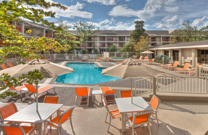 Outdoor pool at Ashland Hills Hotel & Suites.